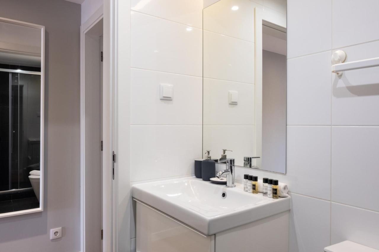 Apartment Bright & By Lovelystay