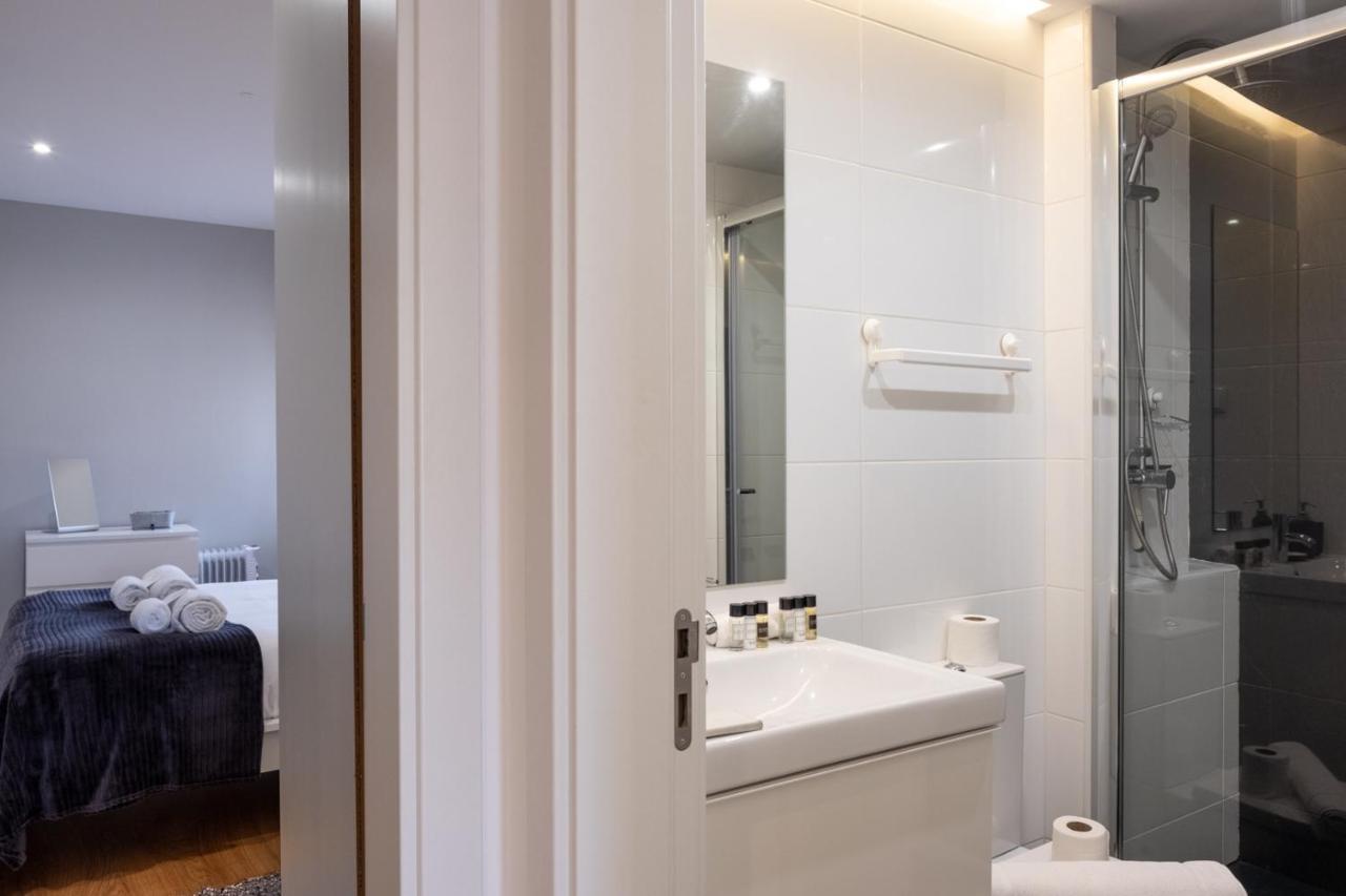 Apartment Bright & By Lovelystay Lisbon