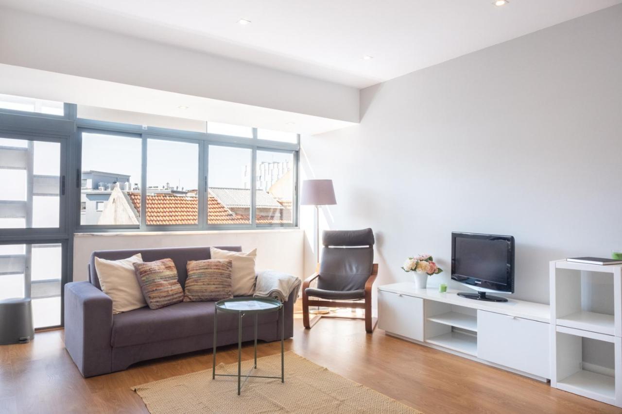 Bright & By Lovelystay * Lisbon